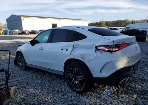 2024 Mercedes-Benz Glc Coupe 300 4Matic z USA, uszkodzony, nr VIN W1NKJ4HB1RF231060